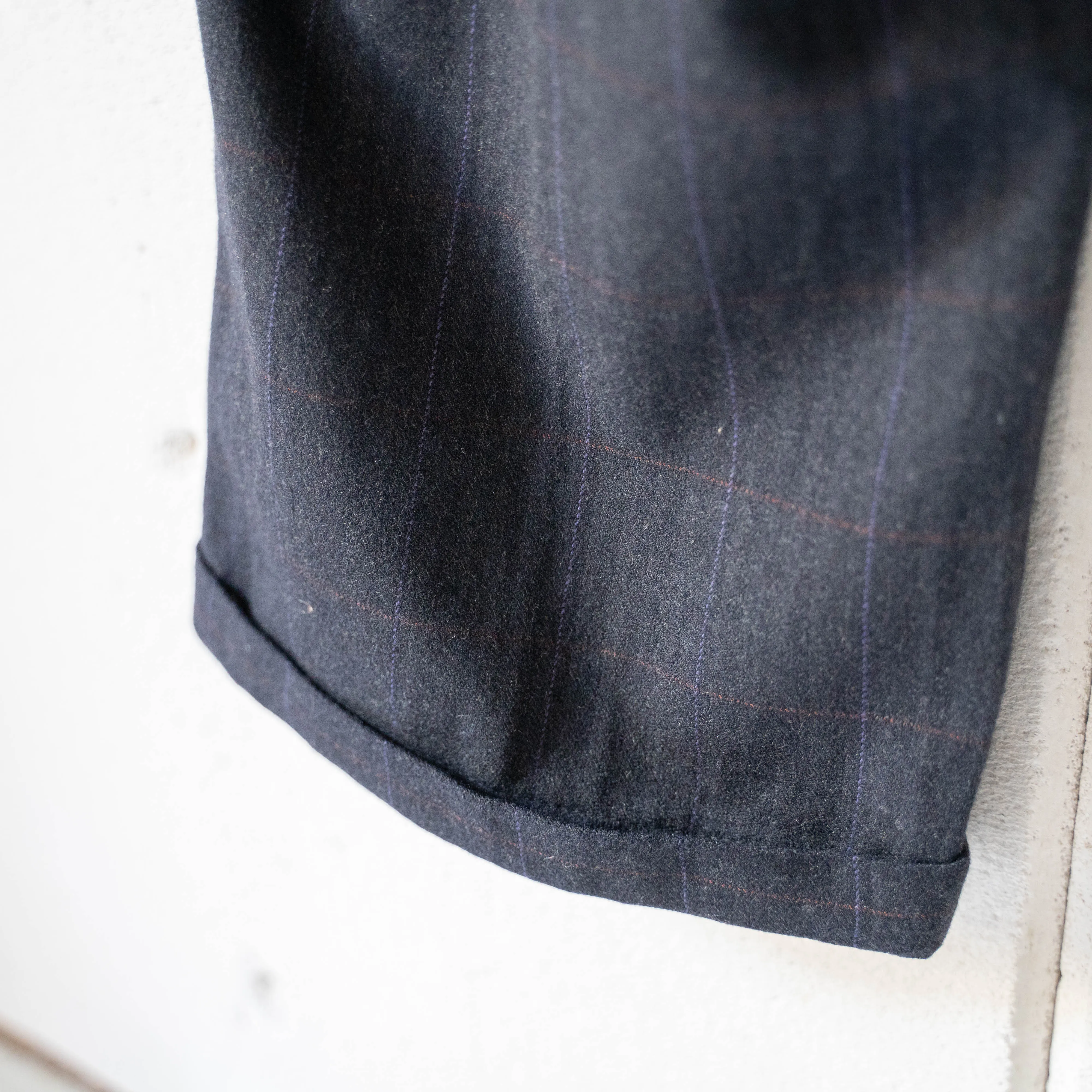 1990s Japan vintage navy based checked two tuck slacks