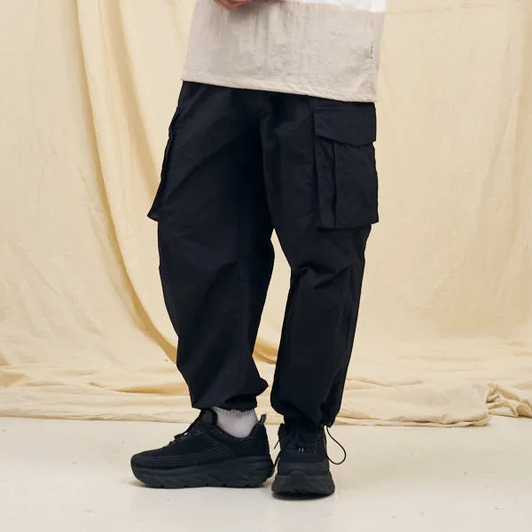 Boysnextdoor Lightweight Cargo Pants in Black