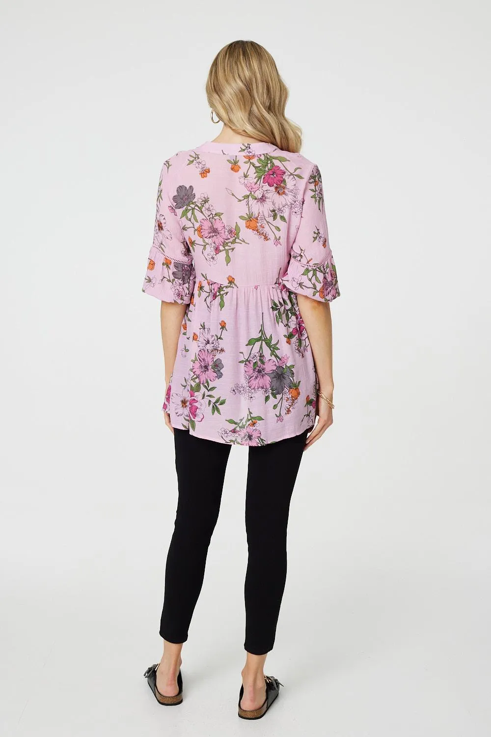 Floral 3/4 Sleeve Curve Hem Blouse