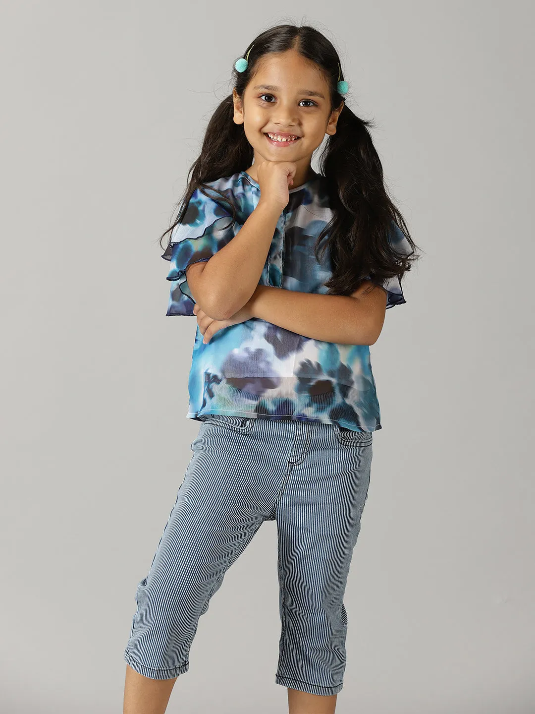 Girls Frill layered Sleeve Top & Capri Jeggings Set