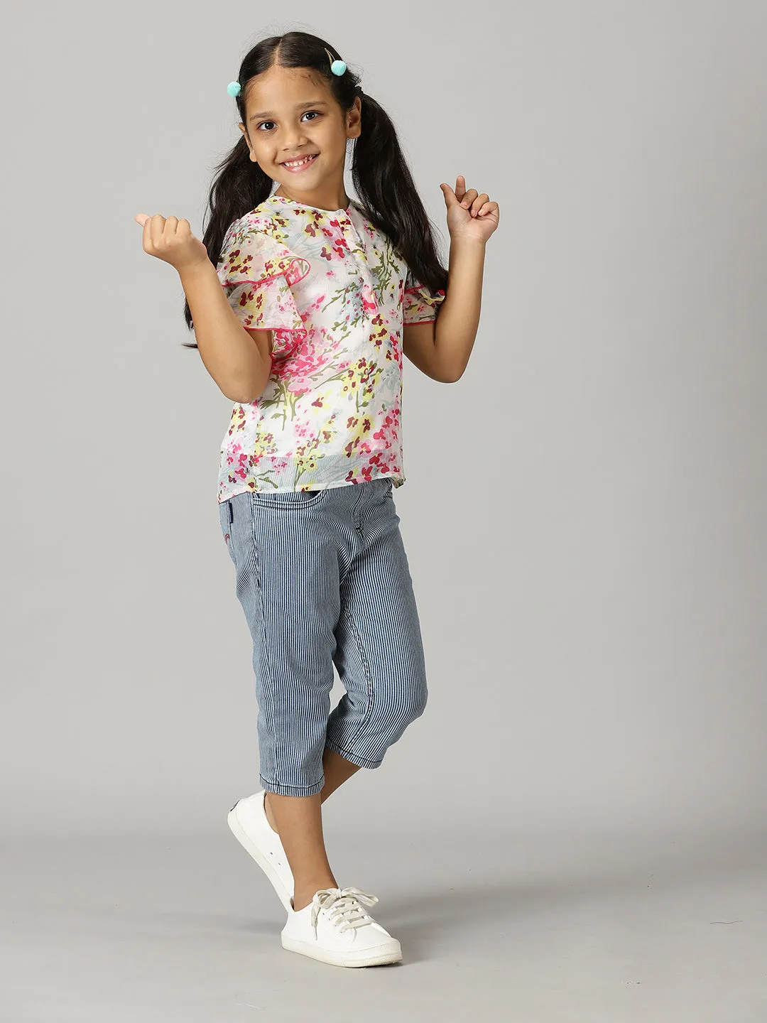 Girls Frill layered Sleeve Top & Capri Jeggings Set