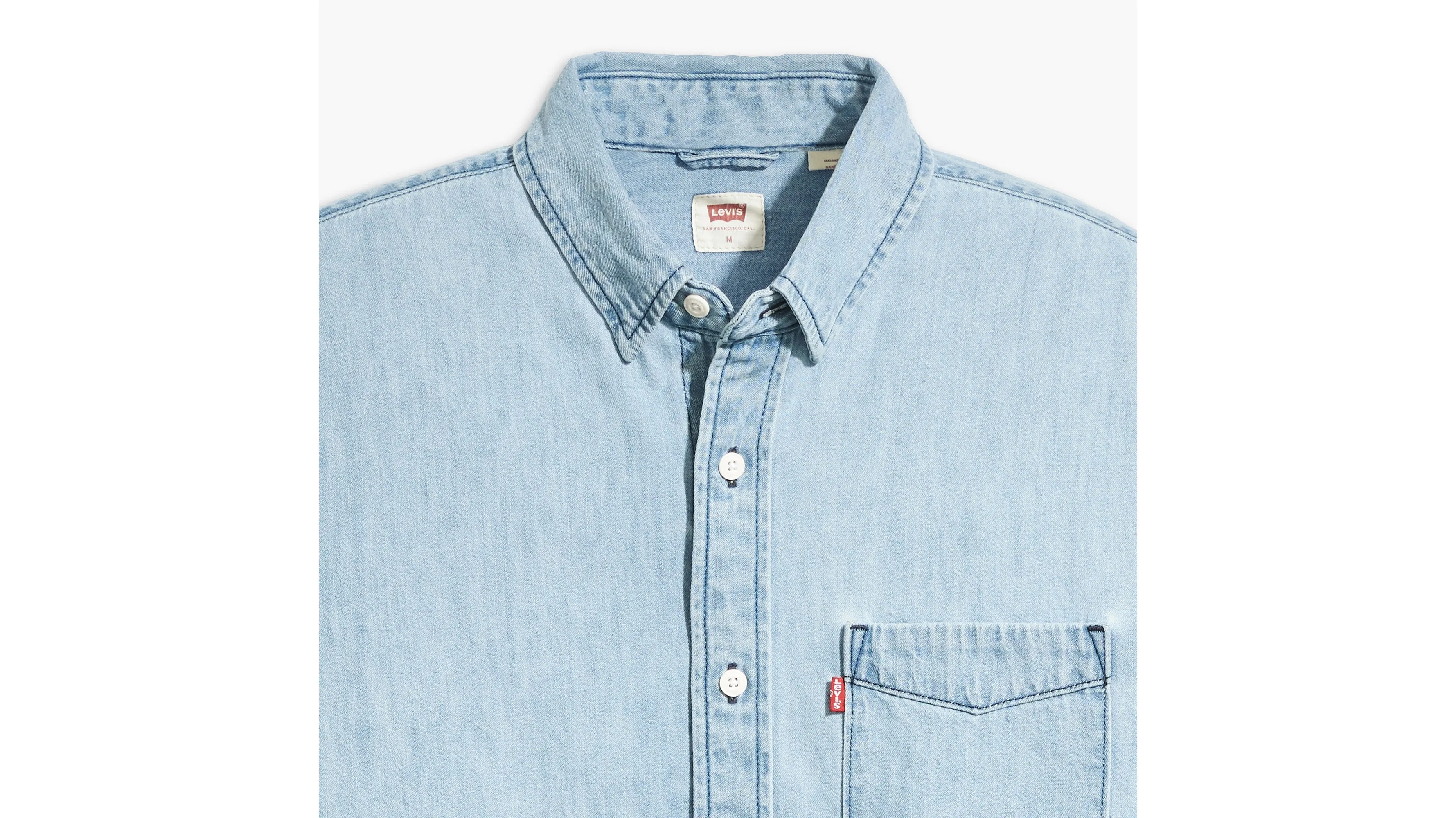 Levi's® Men's Short Sleeve Classic One Pocket Standard Fit Shirt