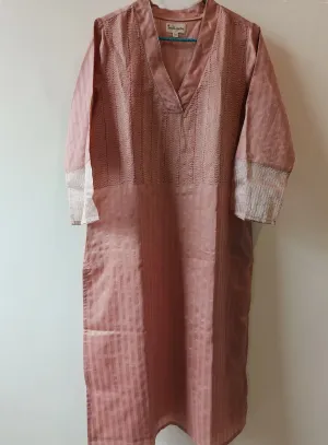 Salmon Embroidered V neck Chanderi Kurta